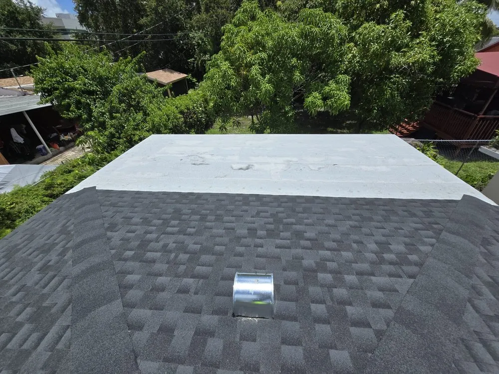 Slide of Advanced Roofing & Construction