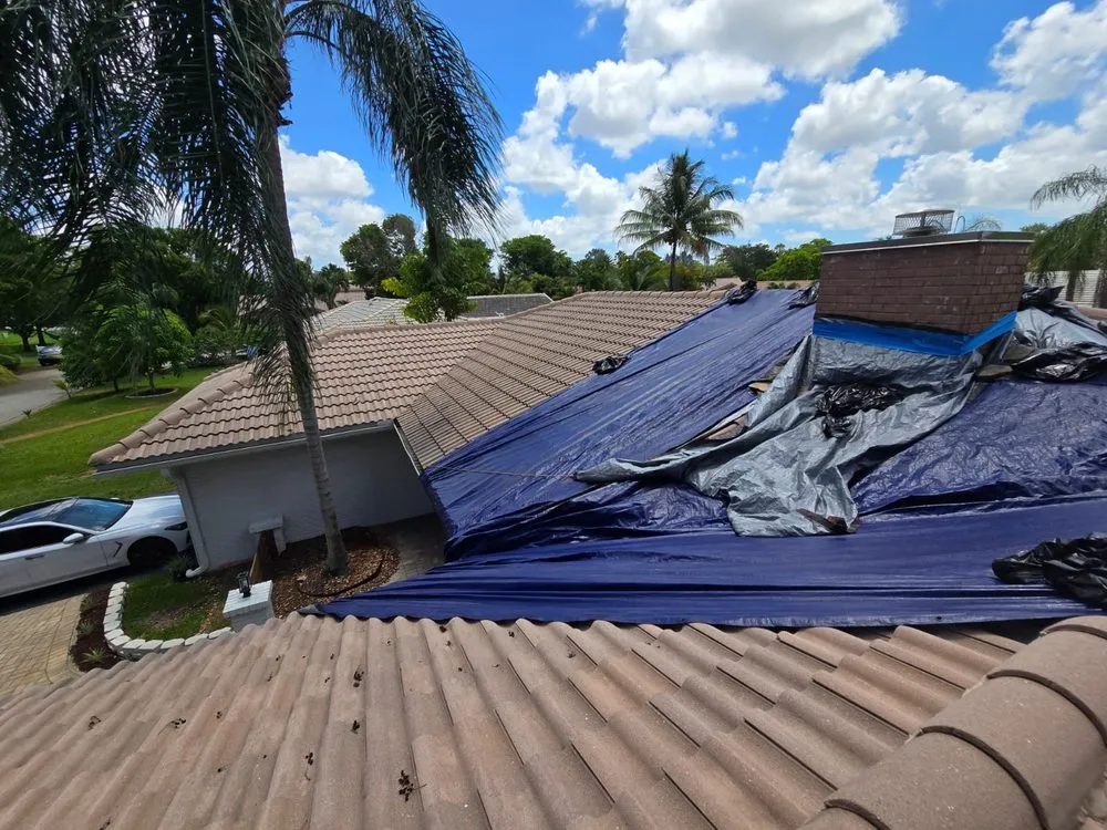 Slide of Advanced Roofing & Construction