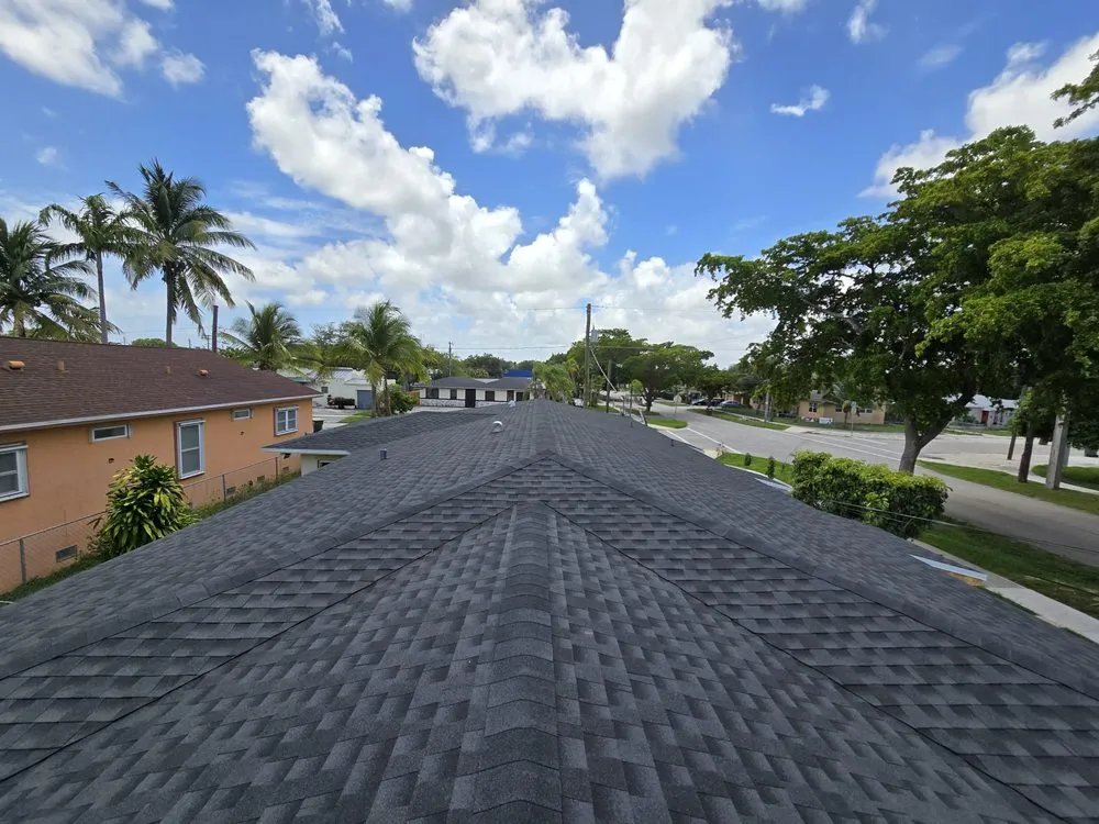 Slide of Advanced Roofing & Construction