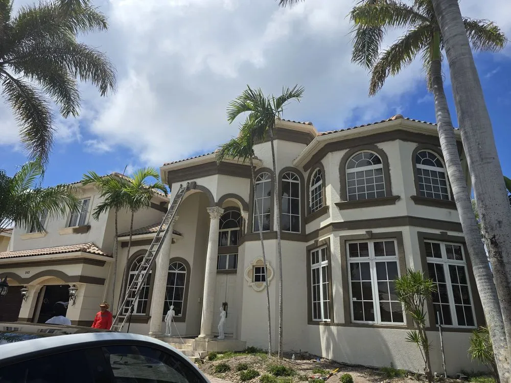 Slide of Advanced Roofing & Construction