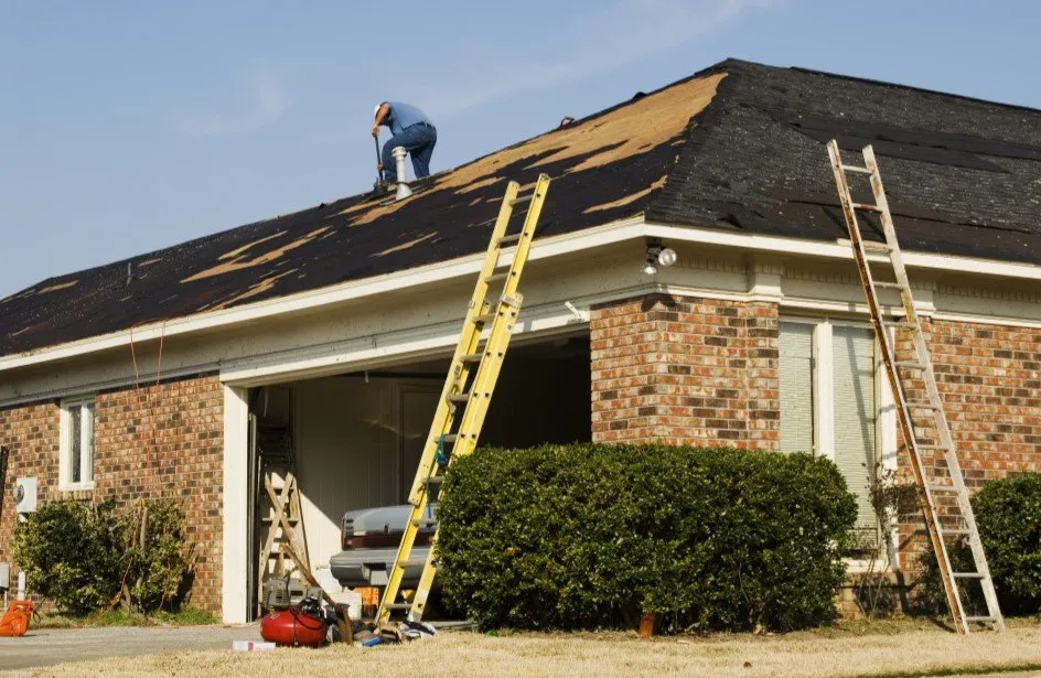 Slide of Advanced Roofing & Excavating