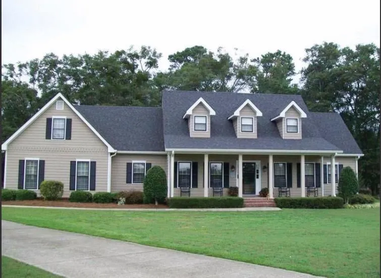 Slide of Advanced Roofing & Exteriors