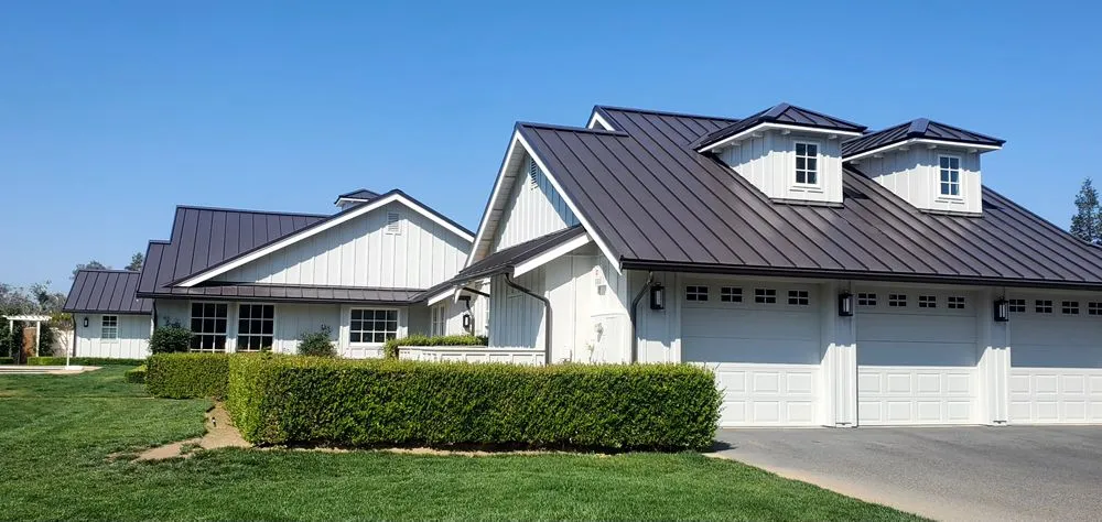 Slide of Advanced Roofing & Raingutters