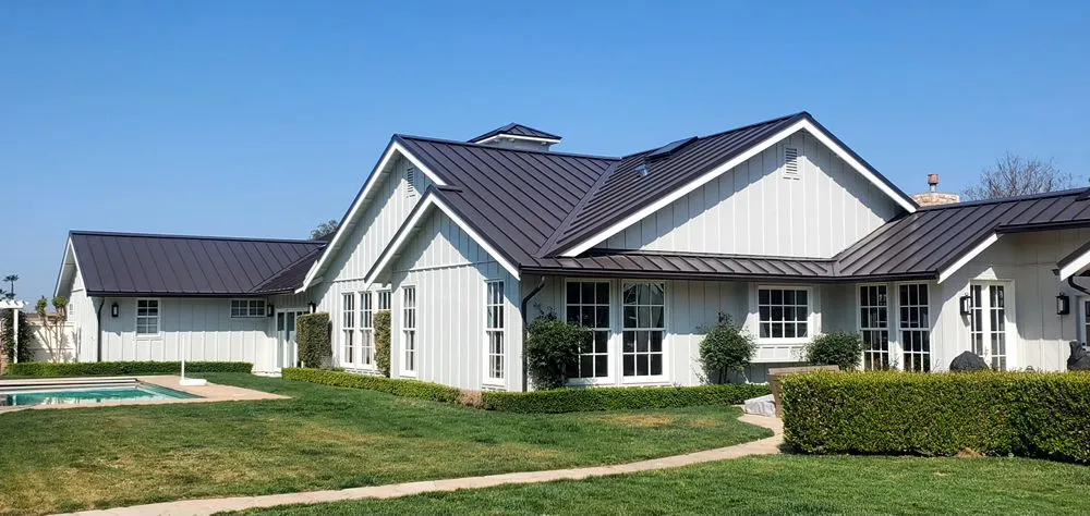 Slide of Advanced Roofing & Raingutters