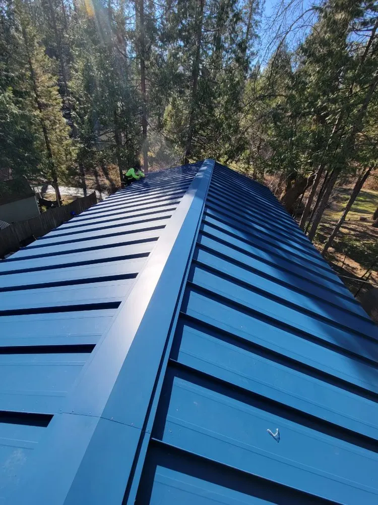 Slide of Advanced Roofing & Raingutters