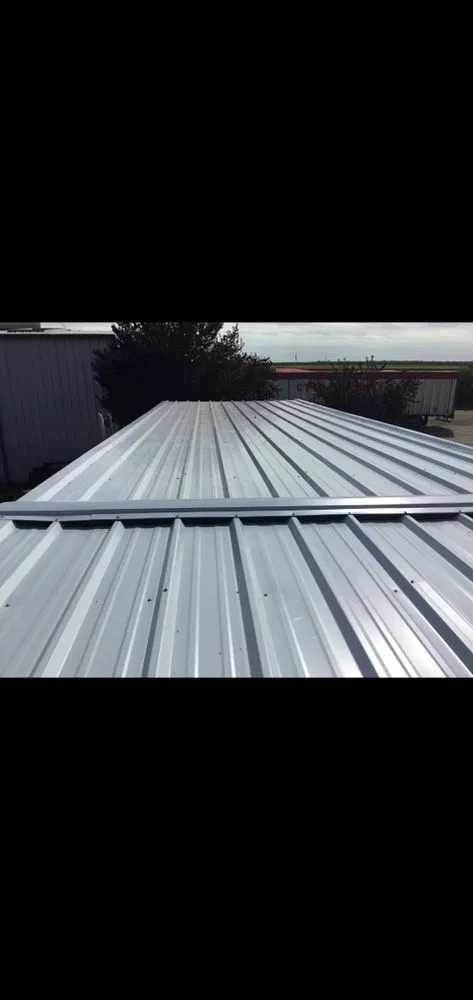 Slide of Advanced Roofing & Raingutters