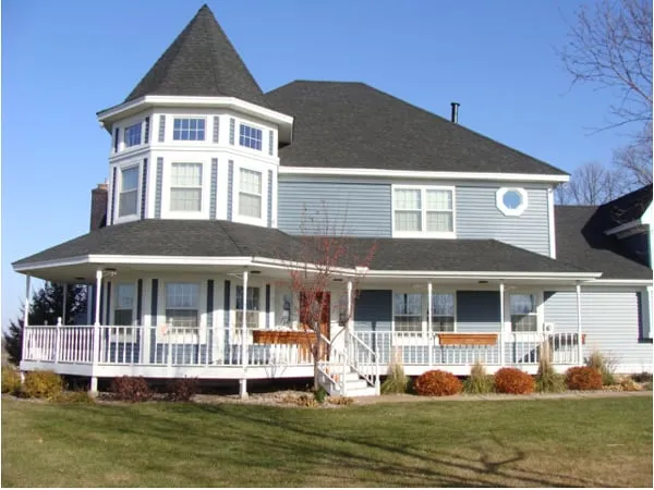 Slide of Advanced Roofing & Siding