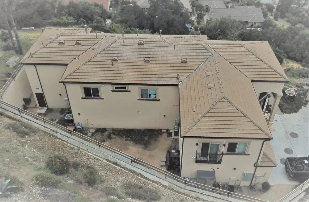 Slide of Advanced Roofing & Sons