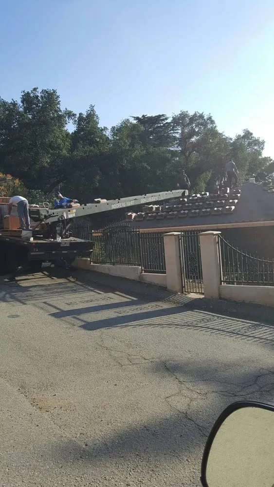 Slide of Advanced Roofing & Sons