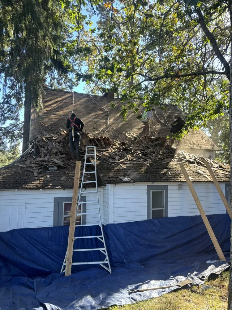 Slide of Advanced Roofing and Building Solutions