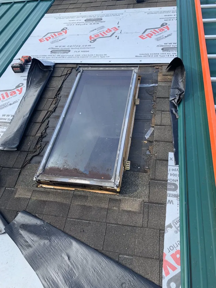 Slide of Advanced Roofing and Construction