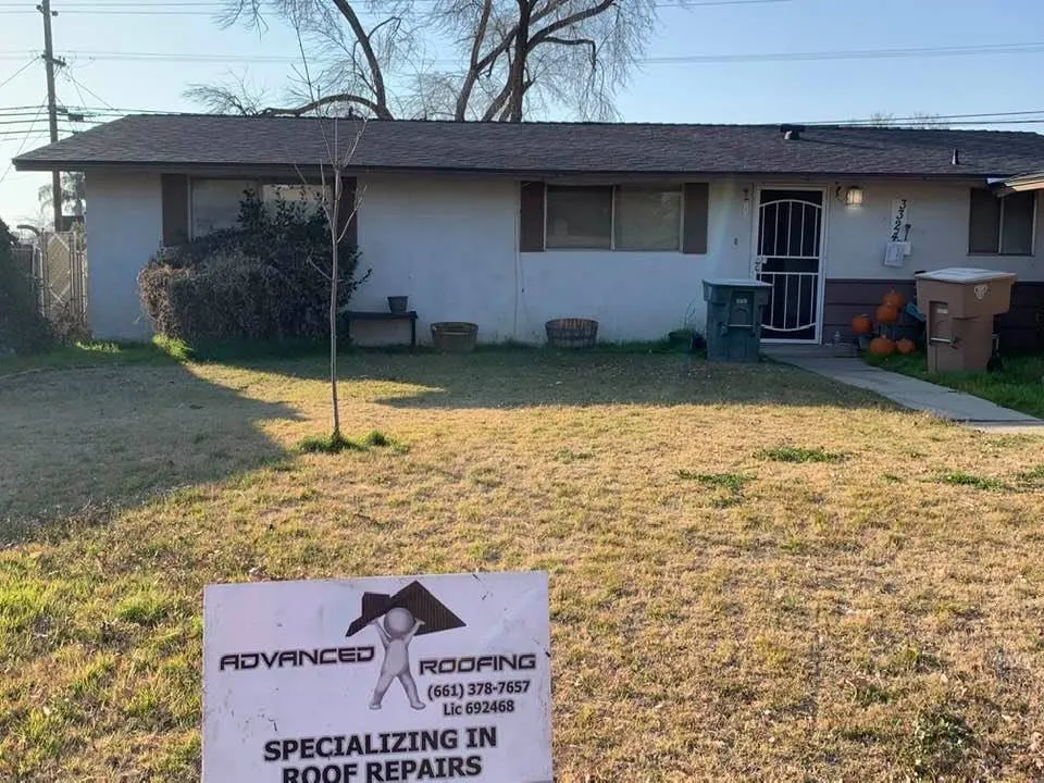 Slide of Advanced Roofing