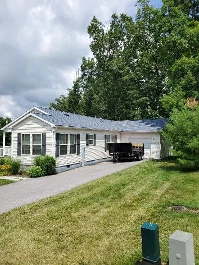 Slide of Advanced Roofing