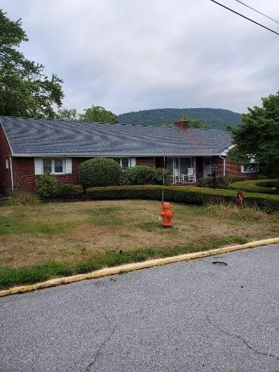 Slide of Advanced Roofing