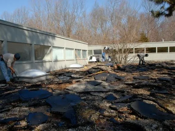 Slide of Advanced Roofing