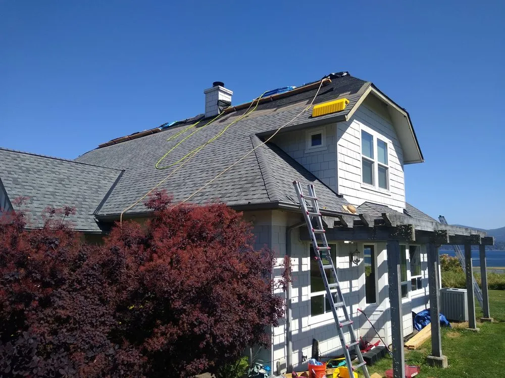 Slide of Advanced Roofing