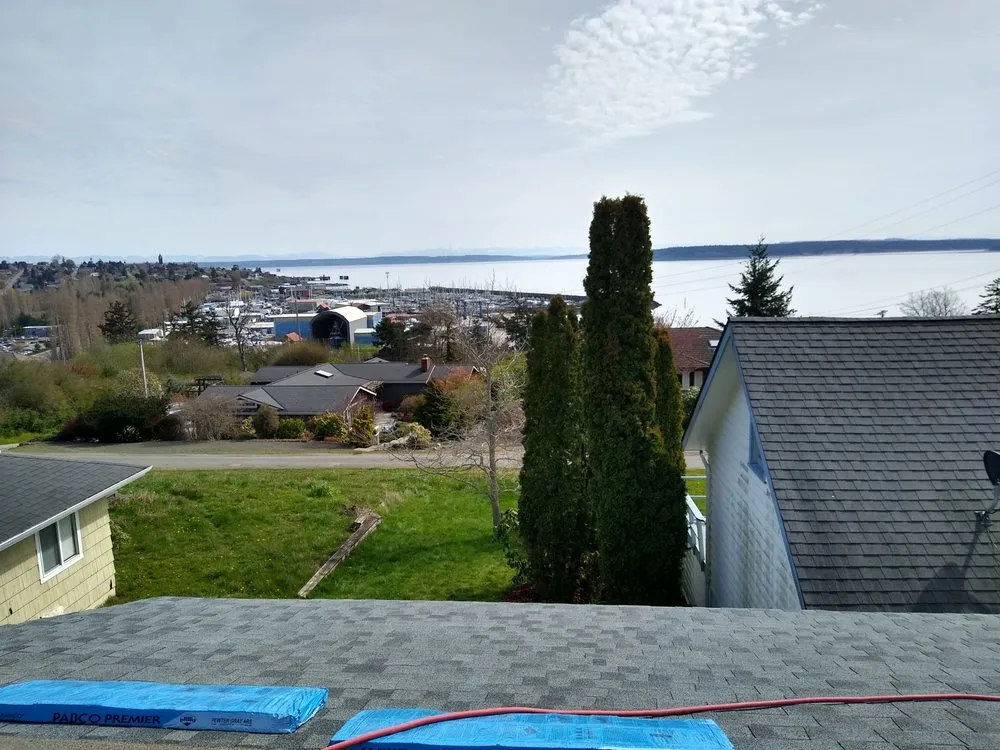 Slide of Advanced Roofing