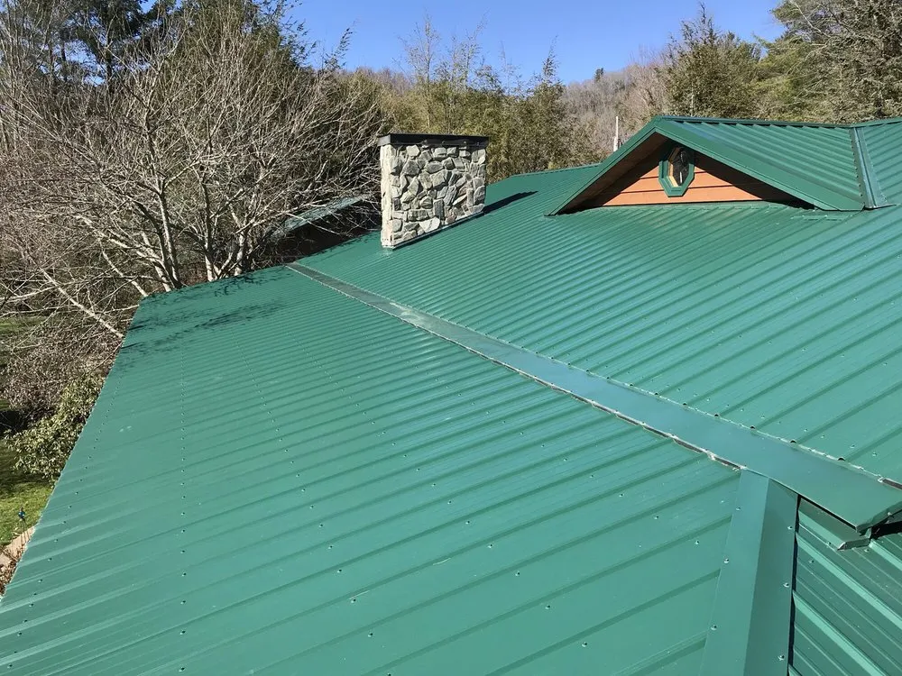 Reliable flat roof repair in Sugar Grove, NC - Advanced Roofing Professional Services