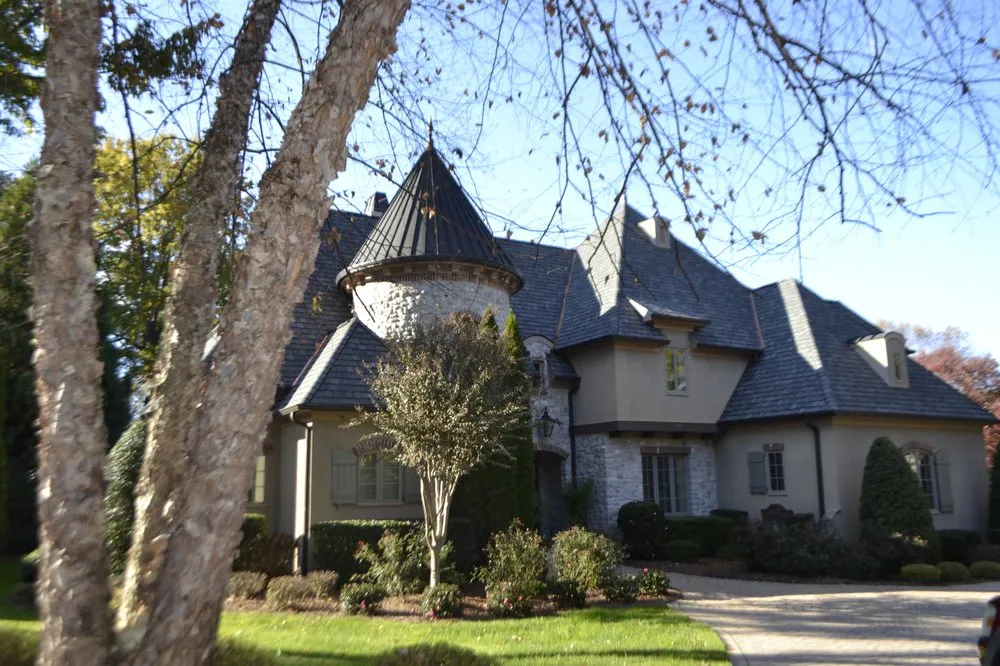 Slide of Advanced Roofing Solutions