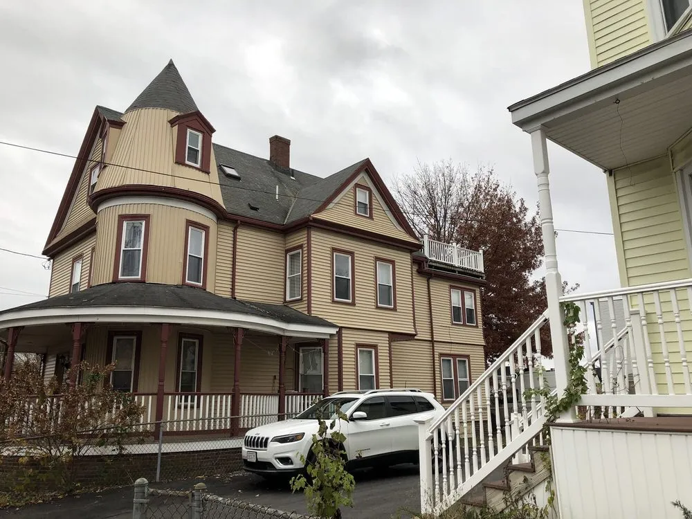 Slide of Advanced Roofing Solutions