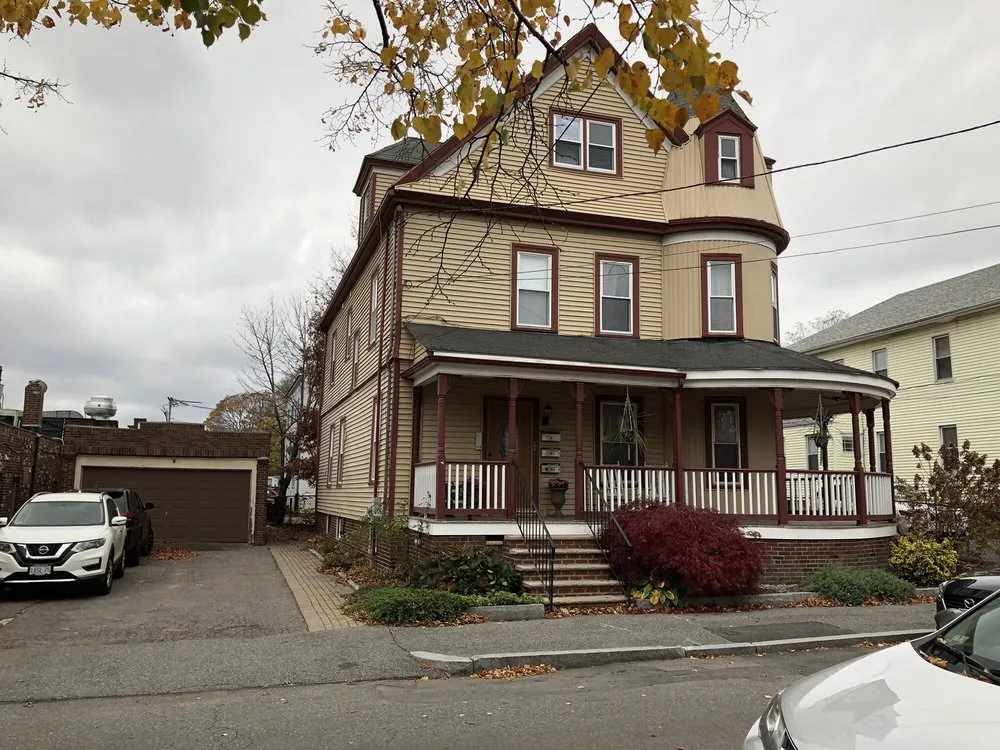 Slide of Advanced Roofing Solutions