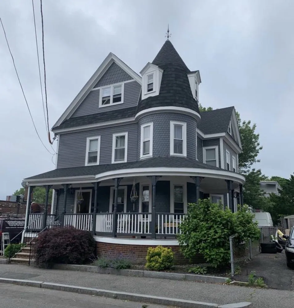 Slide of Advanced Roofing Solutions