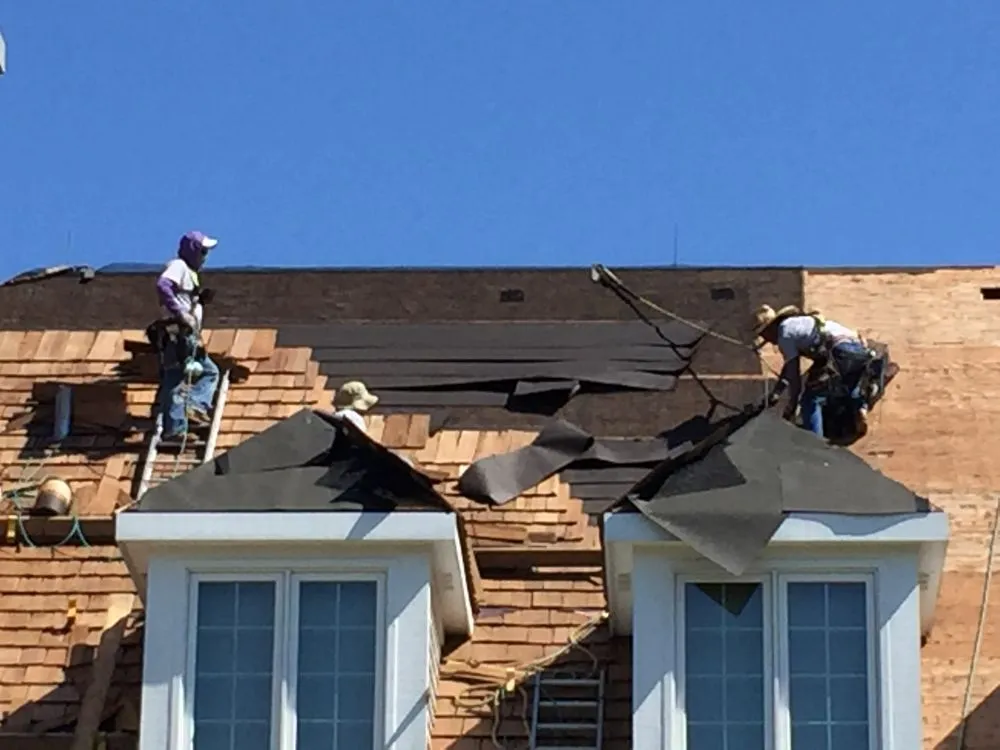 Slide of Advanced Roofing Technologies