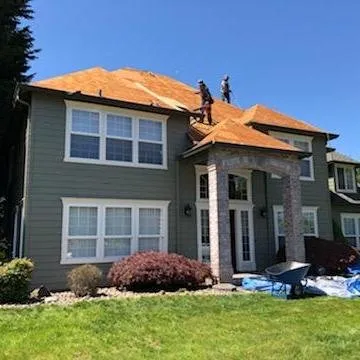 Slide of Advanced Roofing