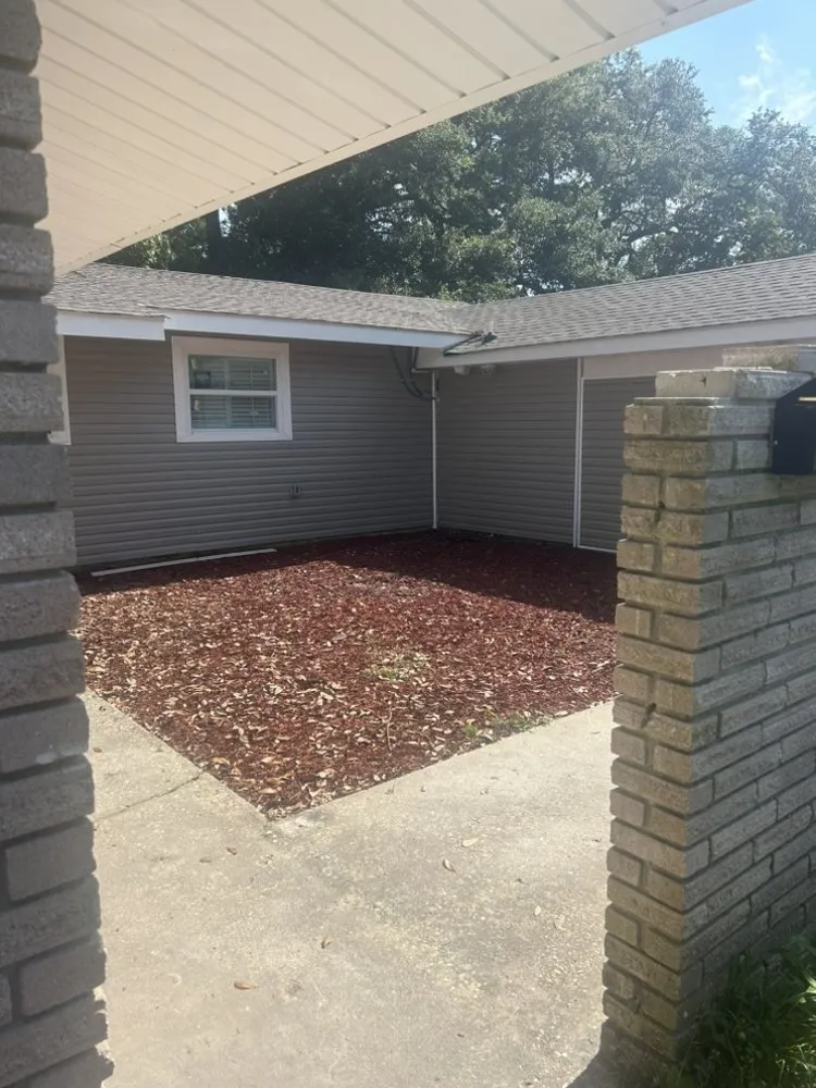 Slide of Advanced Roofs Siding Patio Covers & Gutters