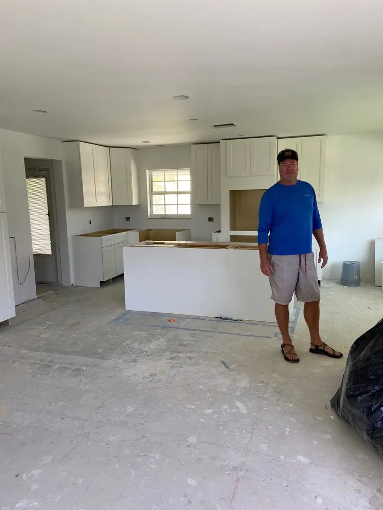 Slide of Advantage Building & Roofing