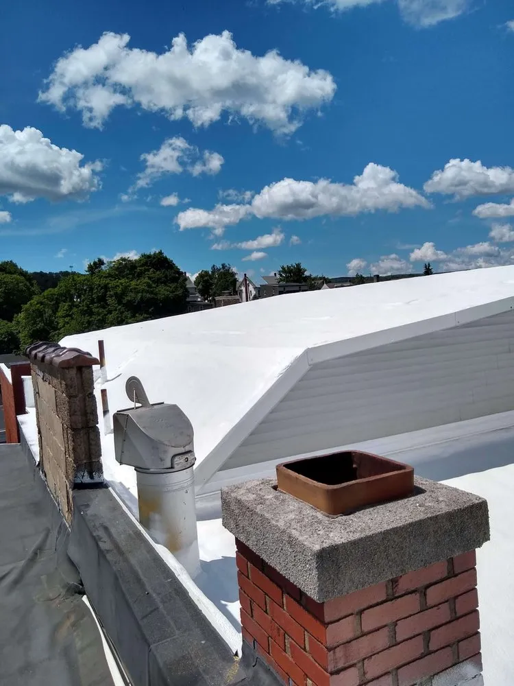 Slide of Advantage Commercial Roofing