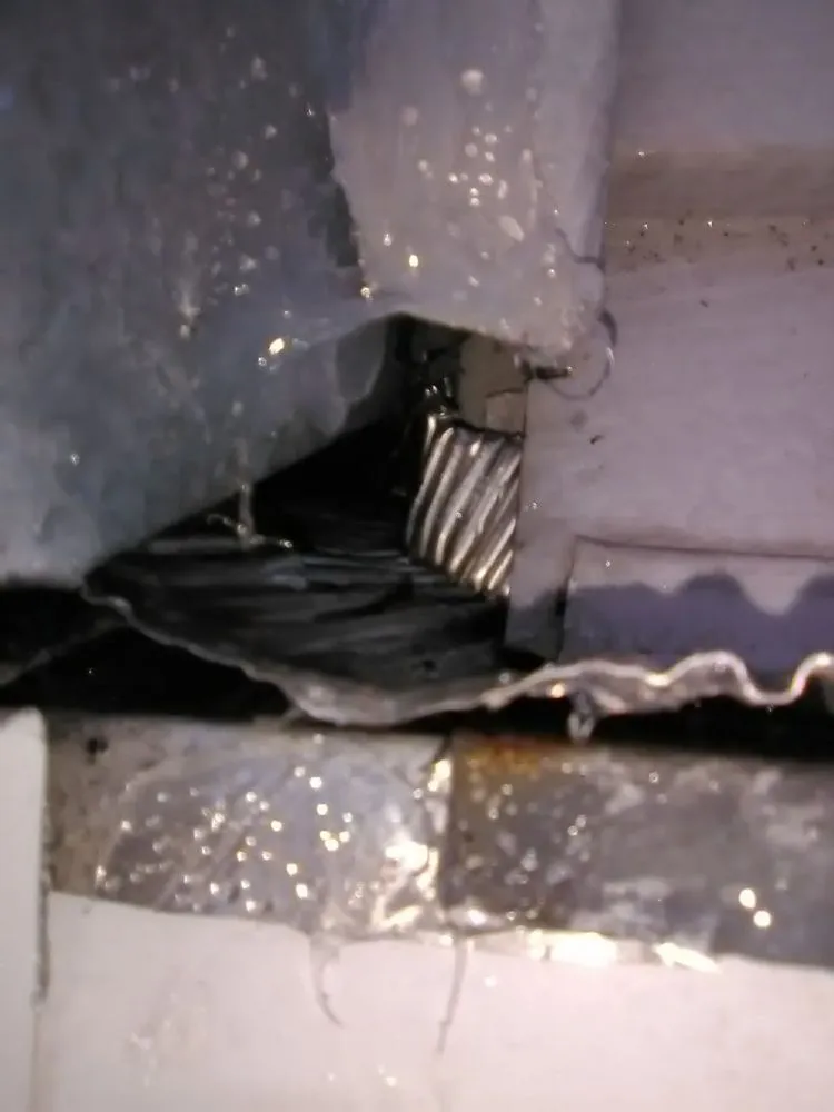 Slide of Advantage Construction