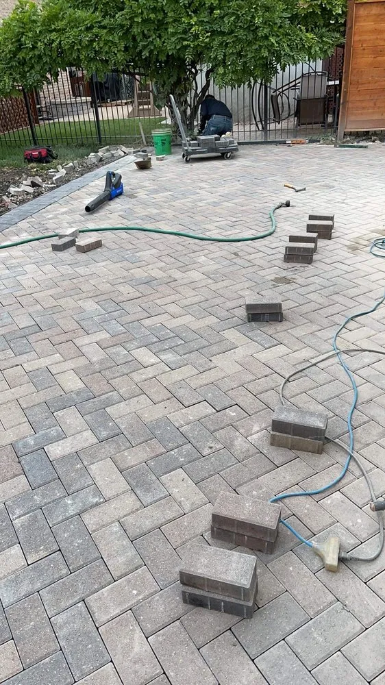 Slide of Advantage Contracting Group