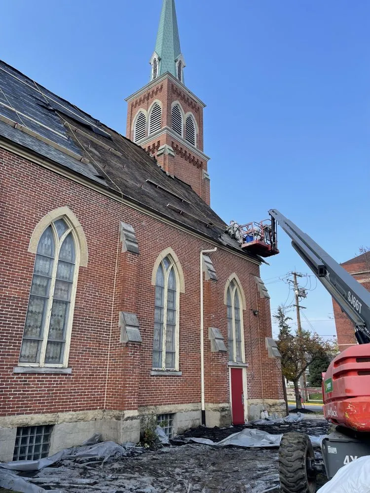 Slide of Advantage Contracting Group