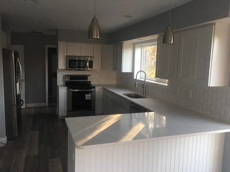 Slide of Advantage Contracting Services