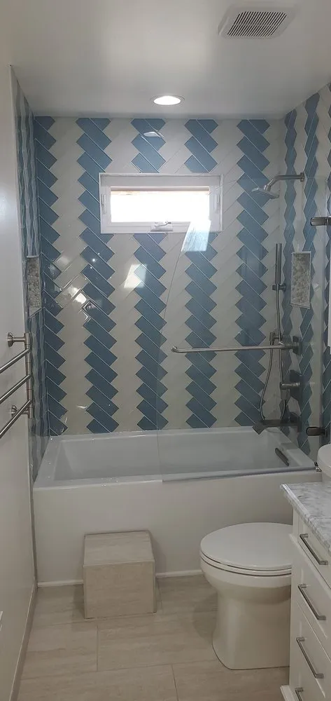 Slide of Advantage Contracting Services