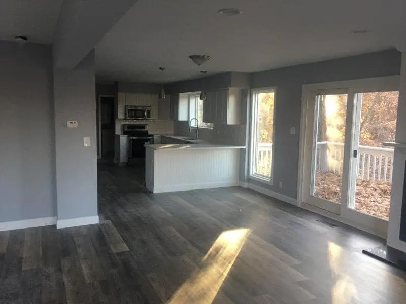 Slide of Advantage Contracting Services