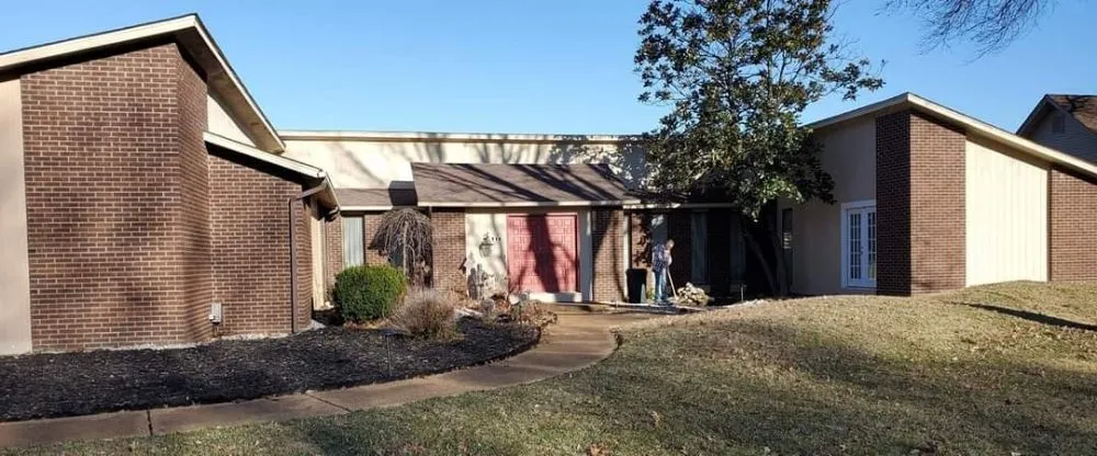 Slide of Advantage Contracting Services