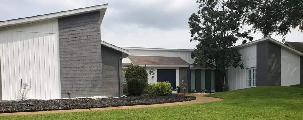 Slide of Advantage Contracting Services