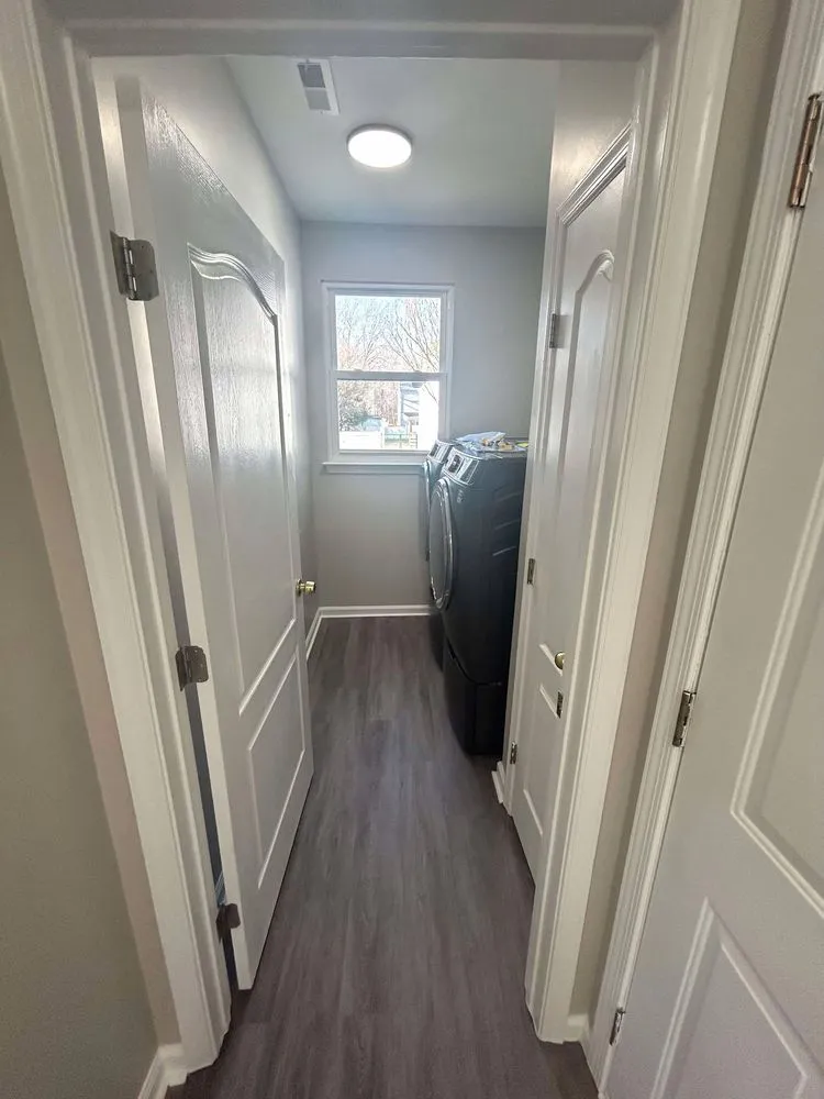 Slide of Advantage Contracting Solutions