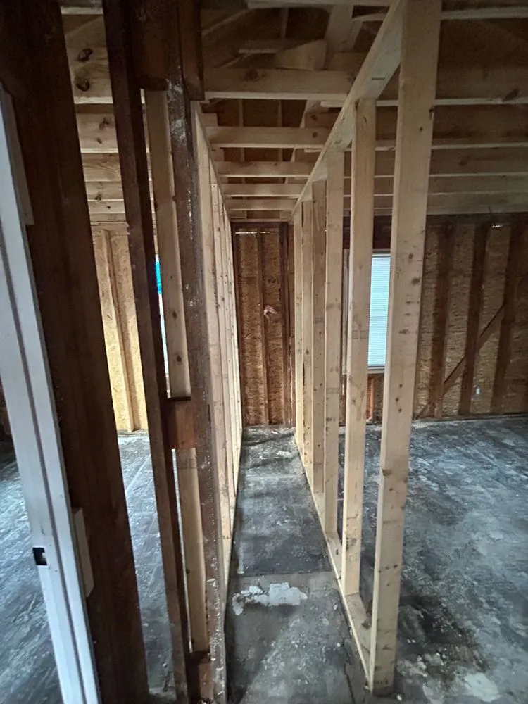 Slide of Advantage Contracting Solutions