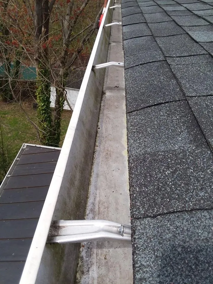 Slide of Advantage Green Solutions