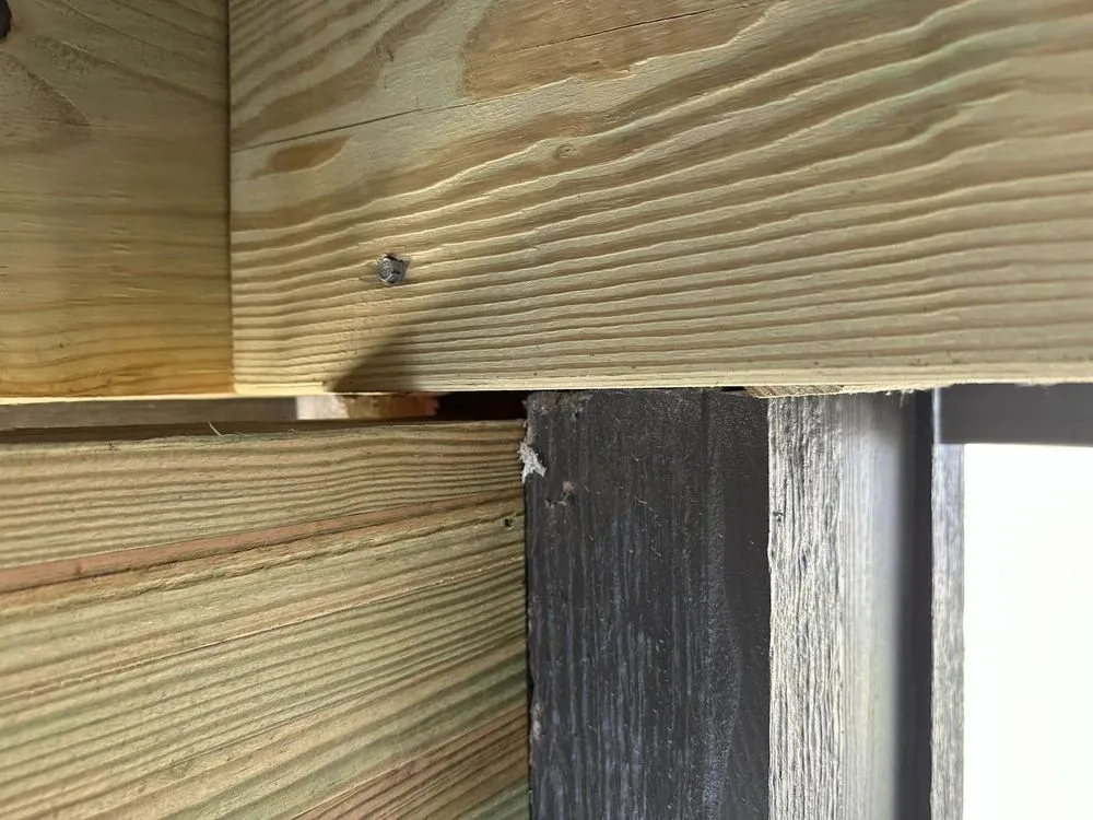 Slide of Advantage Home Improvement