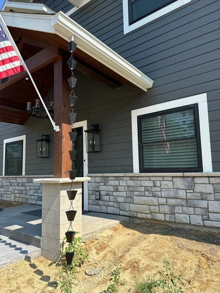 Slide of Advantage Home Pros