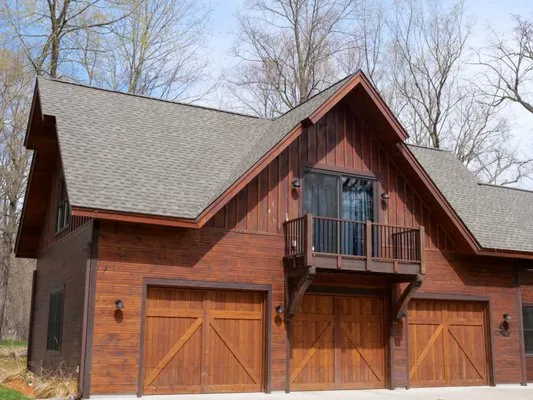 Advantage Home Pros Logo