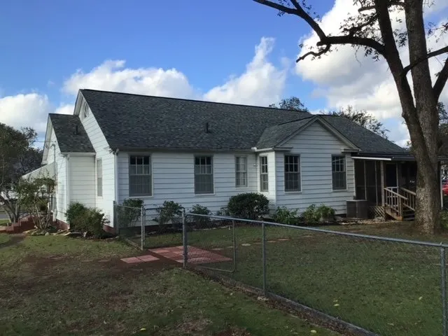 Slide of Advantage Plus Roofing