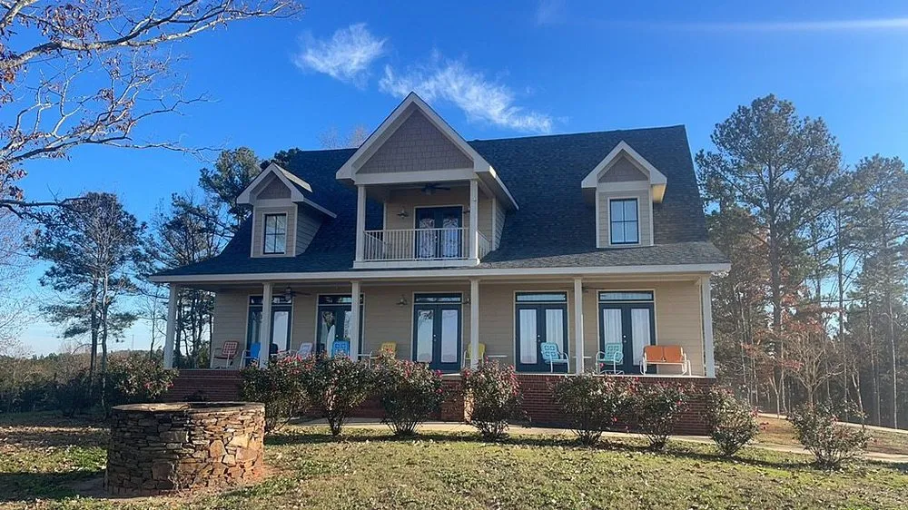 Slide of Advantage Plus Roofing