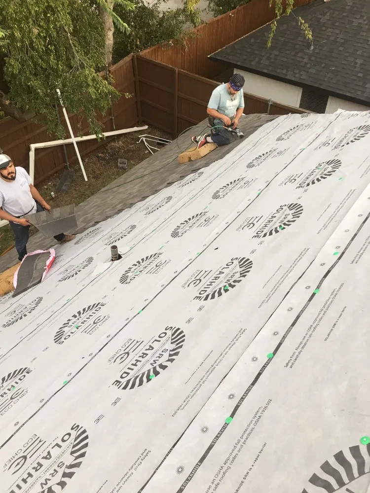 Slide of Advantage Remodeling and Roofing