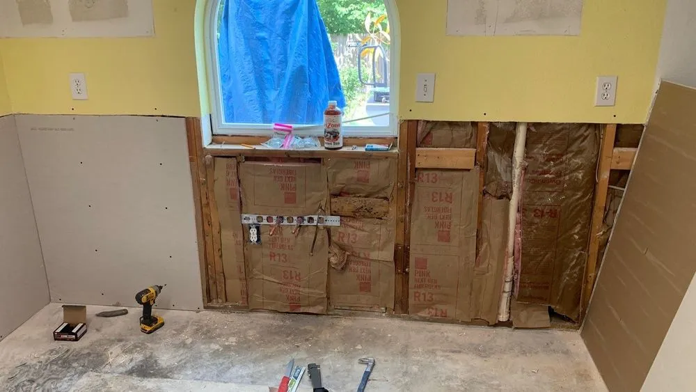 Slide of Advantage Remodeling and Roofing