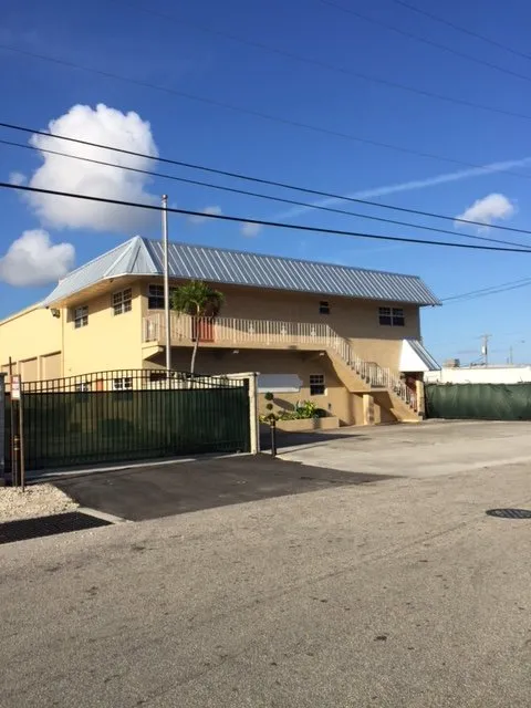 Slide of Advantage Roofing & Inspection